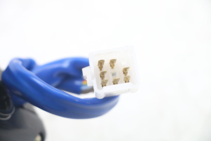 photo de COMMODO DROIT KYMCO AGILITY 4T 50 (2005 - 2018) - Points de fixation