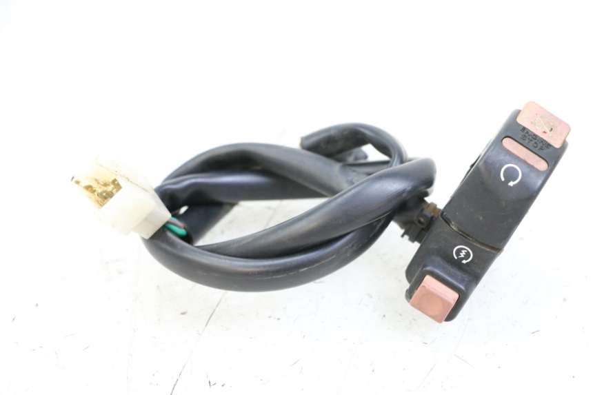 photo de COMMODO DROIT KYMCO STRYKER OFF ROAD 125 (1999 - 2005) - Vue principale