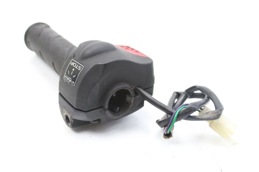 photo de COMMODO DROIT PEUGEOT LUDIX 50 (2008 - 2017) - Pièce contrôlée