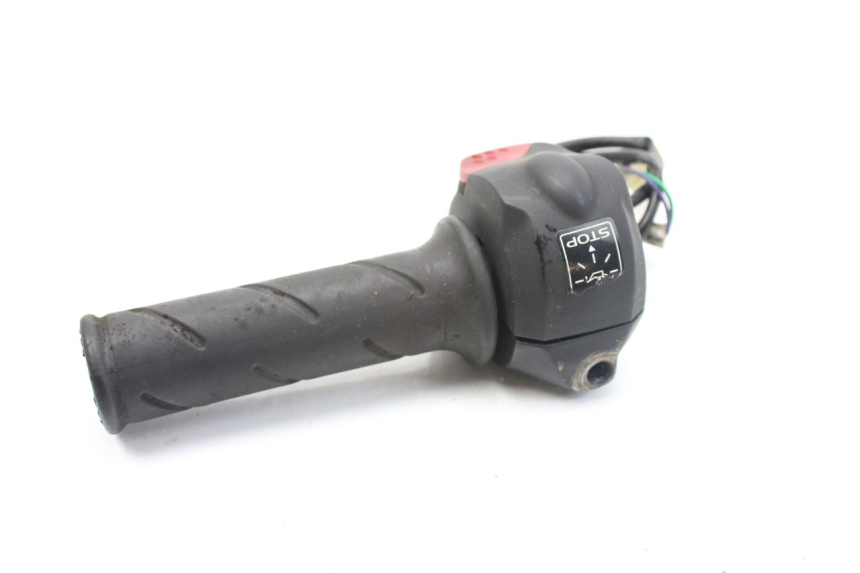 photo de COMMODO DROIT PEUGEOT LUDIX 50 (2008 - 2017) - Marquages et références