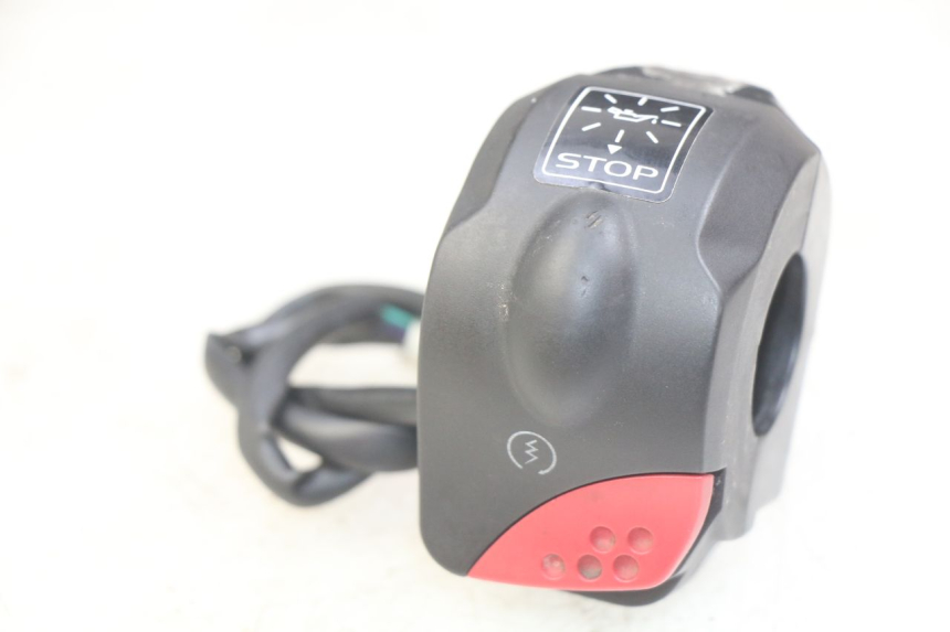 photo de COMMODO DROIT PEUGEOT LUDIX 50 (2008 - 2017) - Vue principale