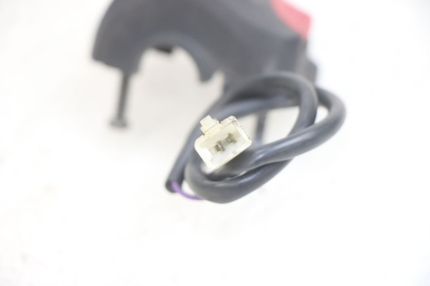 photo de COMMODO DROIT PEUGEOT LUDIX 50 (2005 - 2007) - Détail de la pièce