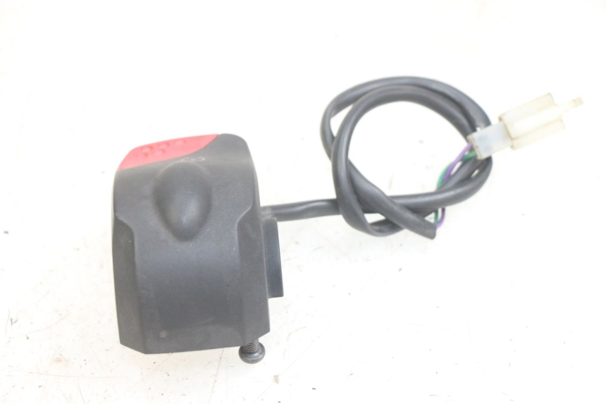 photo de COMMODO DROIT PEUGEOT LUDIX 50 (2005 - 2007) - Autre angle de vue