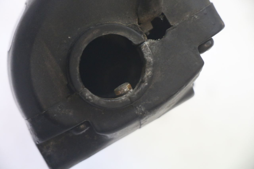 photo de COMMODO DROIT PEUGEOT LUDIX 50 (2008 - 2017) - Points de fixation