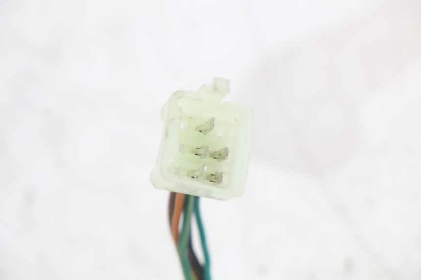 photo de COMMODO DROIT MASAI SCRAMBLER SPORT 125 (2021 - 2025) - Marquages et références