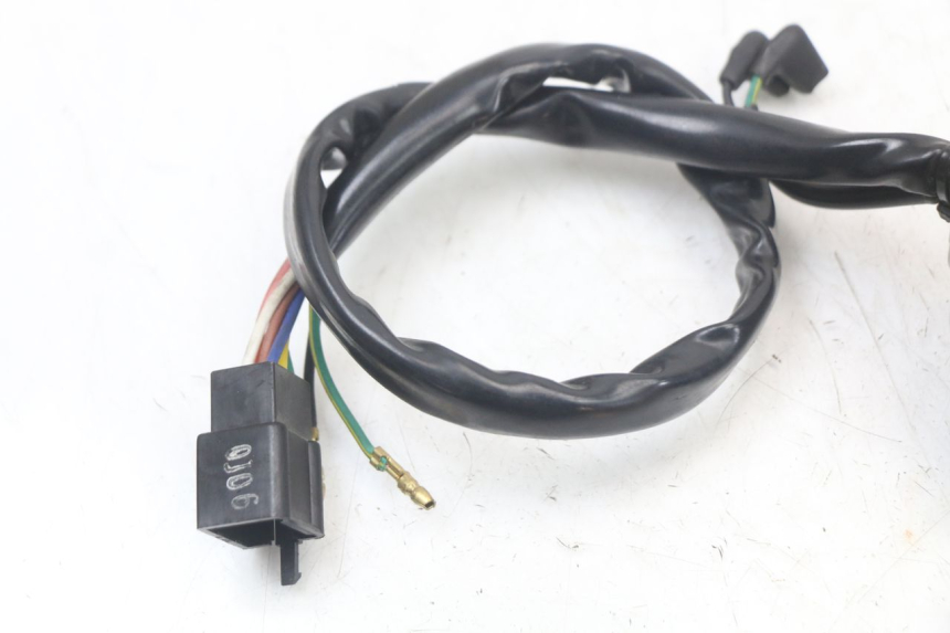 photo de COMMODO DROIT SYM MIO 50 (2011 - 2017) - Pièce contrôlée