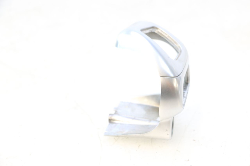 photo de COMMODO DROIT PIAGGIO MP3 500 (2016 - 2018) - Autre angle de vue