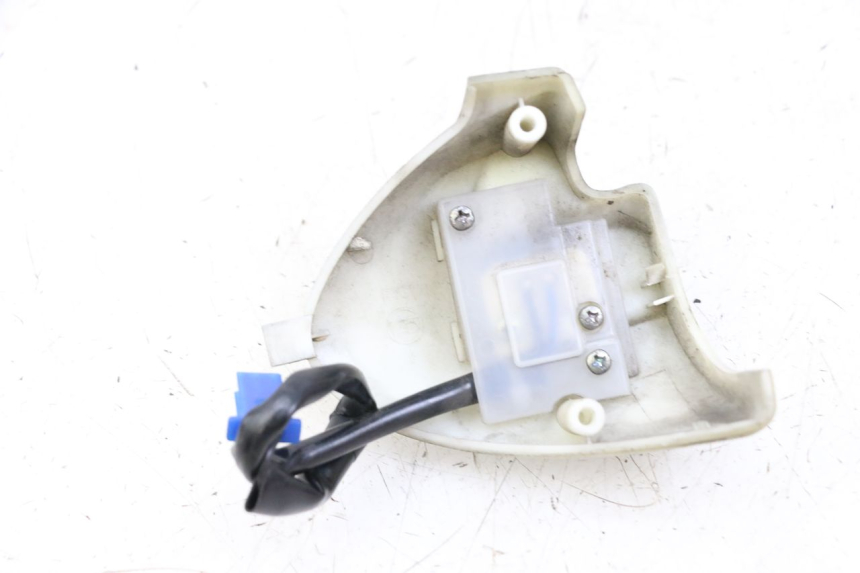 photo de COMMODO DROIT YAMAHA NEO'S NEOS 2T 50 (2007 - 2017) - Zoom état d’usage