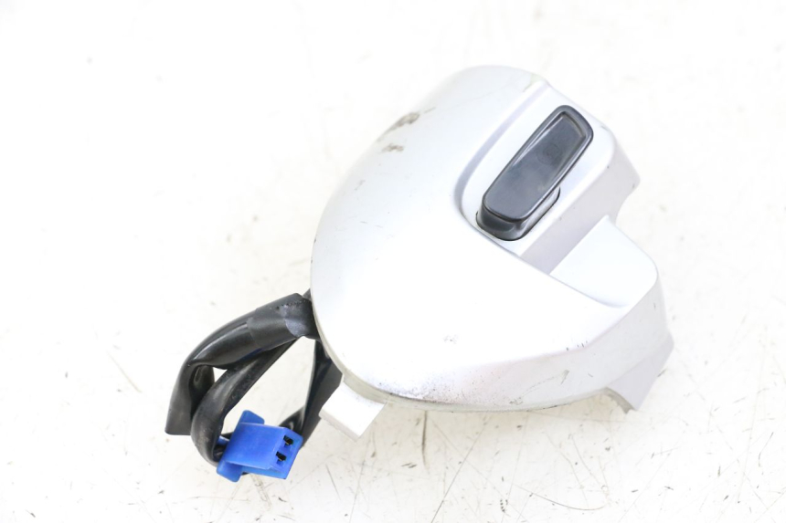 photo de COMMODO DROIT YAMAHA NEO'S NEOS 2T 50 (2007 - 2017) - Autre angle de vue