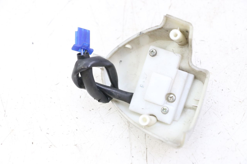 photo de COMMODO DROIT YAMAHA NEOS NEO'S 4T 50 (2008 - 2016) - Autre angle de vue