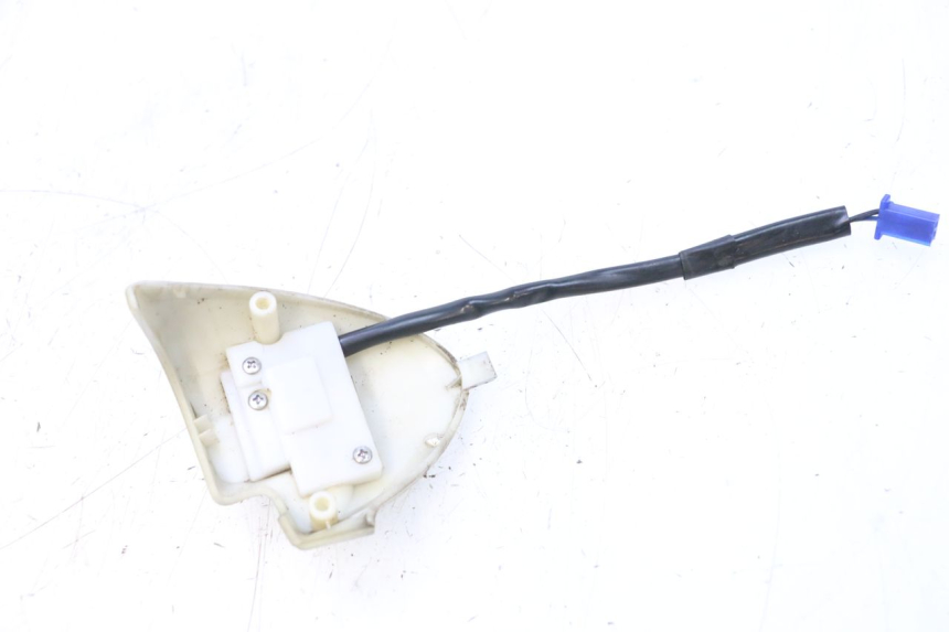 photo de COMMODO DROIT YAMAHA NEOS NEO'S 4T 50 (2008 - 2016) - Autre angle de vue