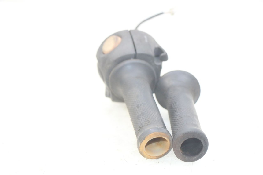 photo de COMMODO DROIT GILERA NEXUS 125 (2007 - 2009) - Vue d’ensemble