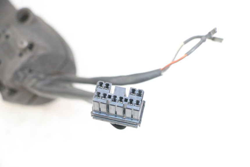 photo de COMMODO DROIT GILERA NEXUS 125 (2009 - 2013) - Zoom état d’usage