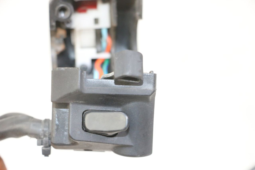 photo de COMMODO DROIT GILERA NEXUS 125 (2009 - 2013) - Pièce contrôlée