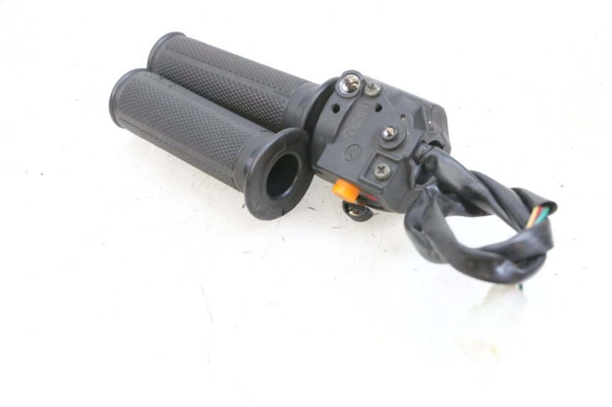 photo de COMMODO DROIT JM MOTORS OLDIES 4T 50 (2010 - 2020) - Vue d’ensemble