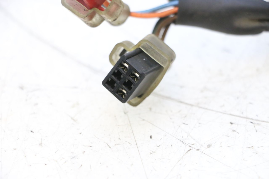 photo de COMMODO DROIT HONDA PCX (JF57/JF64) 125 (2014 - 2018) - Zoom composants
