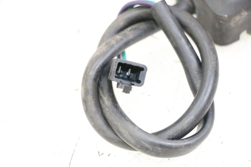 photo de COMMODO DROIT PEUGEOT KISBEE 4T 50 (2018 - 2022) - Zoom état d’usage