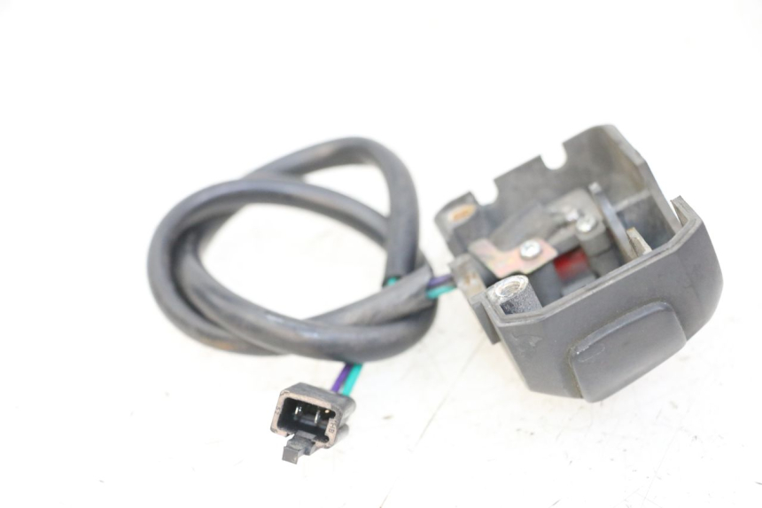 photo de COMMODO DROIT PEUGEOT KISBEE 4T 50 (2018 - 2022) - Zoom état d’usage