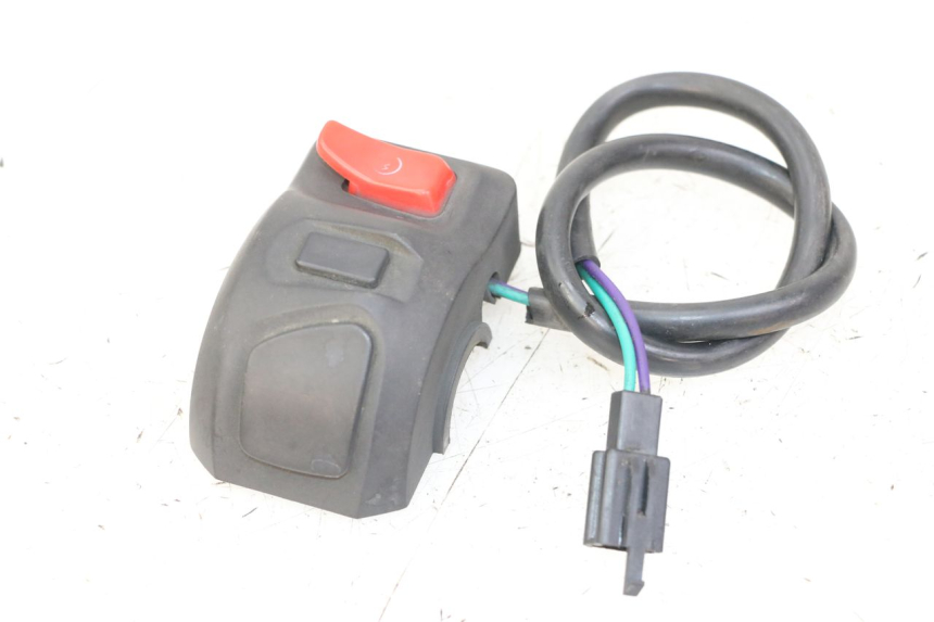 photo de COMMODO DROIT PEUGEOT KISBEE 4T 50 (2018 - 2022) - Autre angle de vue