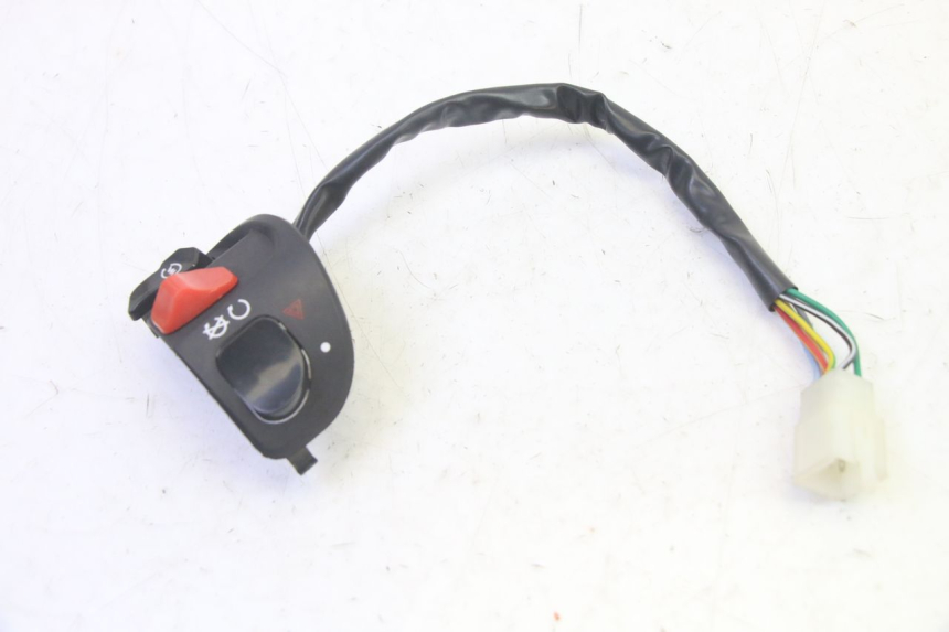 photo de COMMODO DROIT EFUN PUSA 1 - Zoom état d’usage