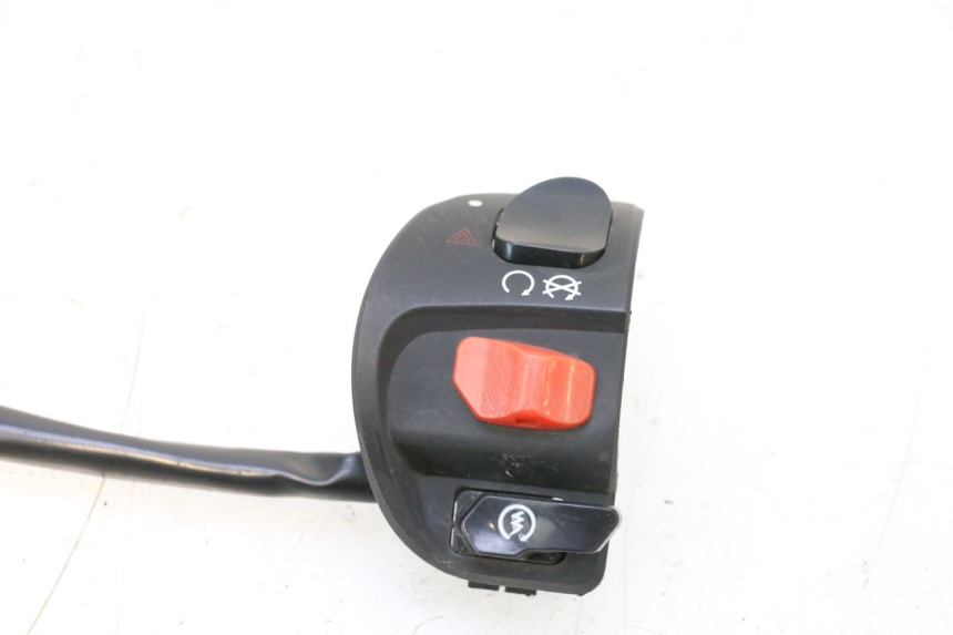 photo de COMMODO DROIT EFUN PUSA 1 - Zoom état d’usage