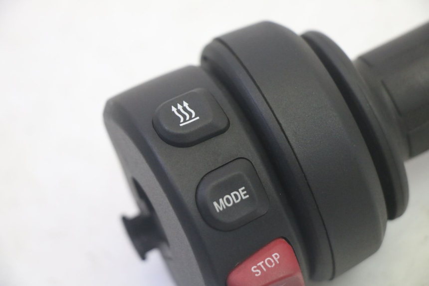 photo de COMMODO DROIT BMW R GS 1250 (2021 - 2024) - Autre angle de vue