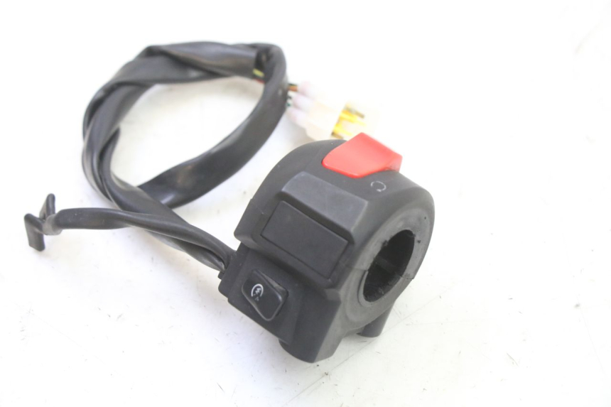 photo de COMMODO DROIT MAG POWER R-STREET 50 (2016 - 2025) - Détail de la pièce