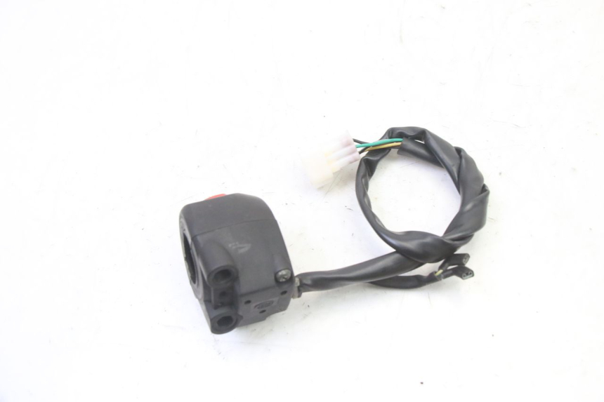 photo de COMMODO DROIT MAG POWER R-STREET 50 (2016 - 2025) - Gros plan technique