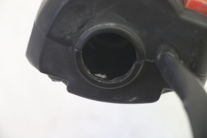 photo de COMMODO DROIT RIDE RACE 2T 50 (2012 - 2017) - Points de fixation