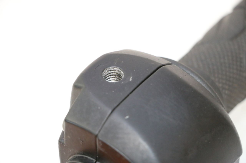 photo de COMMODO DROIT TNT MOTOR ROMA 10' 2T 50 (2011 - 2018) - Zoom état d’usage