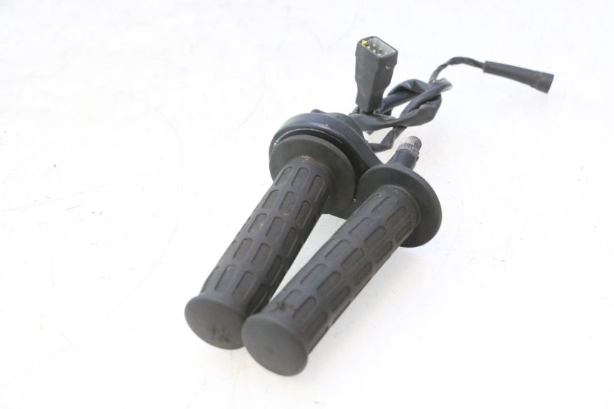 photo de COMMODO DROIT MZ RT 125 (2000 - 2008) - Pièce contrôlée