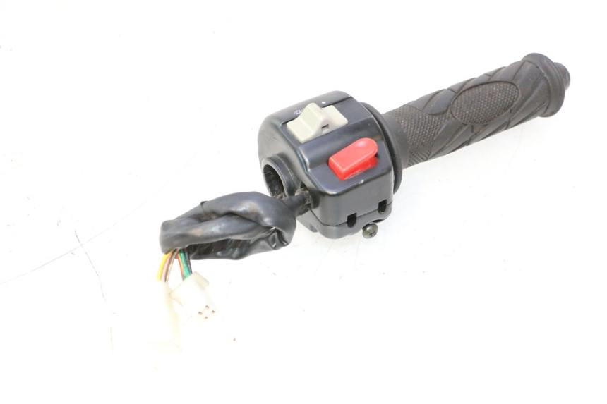 photo de COMMODO DROIT KEEWAY RY6 2T 50 (2011 - 2019) - Détail de la pièce