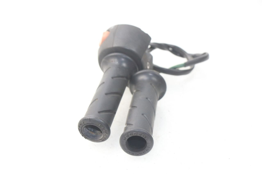 photo de COMMODO DROIT PEUGEOT SATELIS 300 (2012 - 2015) - Pièce contrôlée