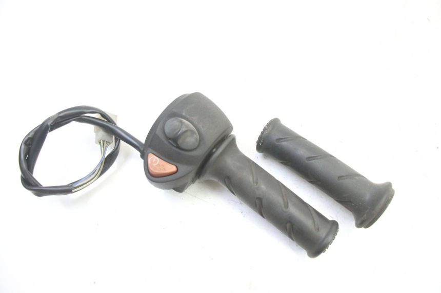 photo de COMMODO DROIT PEUGEOT SATELIS 250 (2006 - 2012) - Vue principale