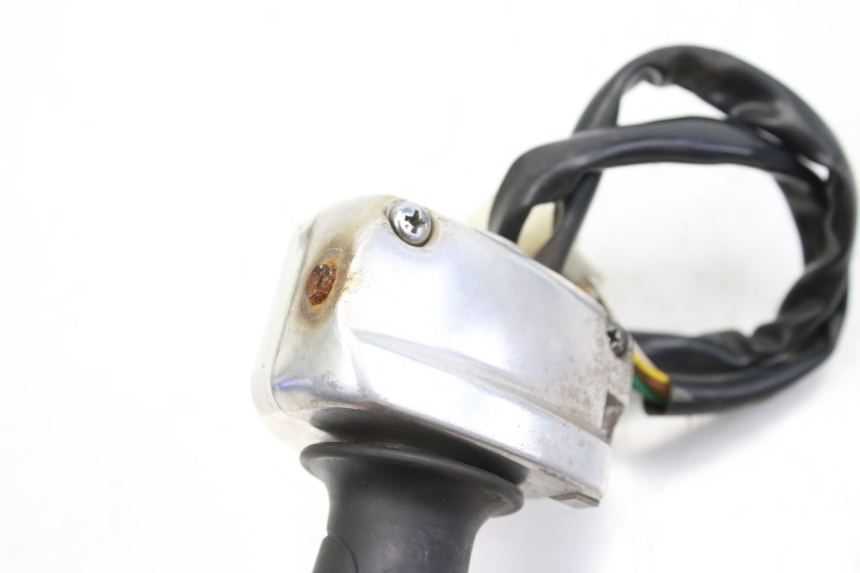 photo de COMMODO DROIT KYMCO SENTO 100 (2008 - 2013) - Vue d’ensemble