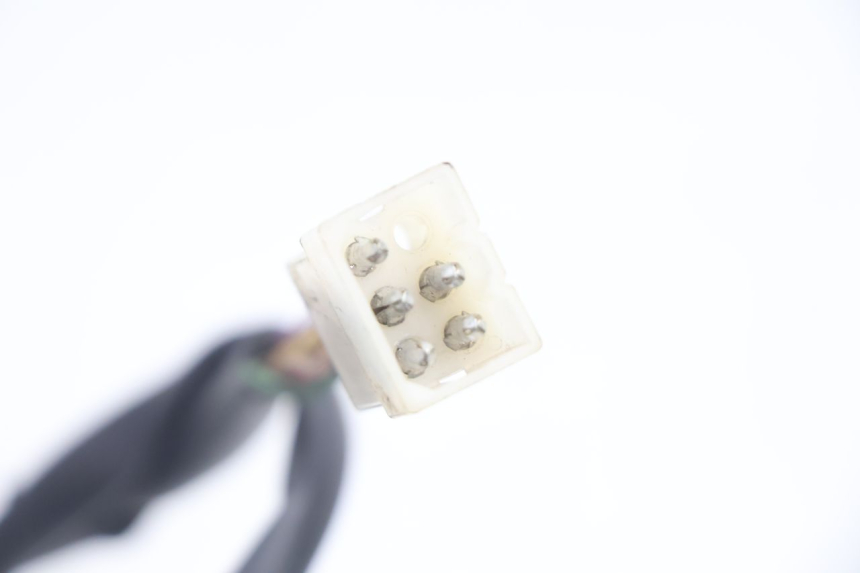 photo de COMMODO DROIT PEUGEOT SPEEDFIGHT LC 50 (1996 - 2002) - État de surface