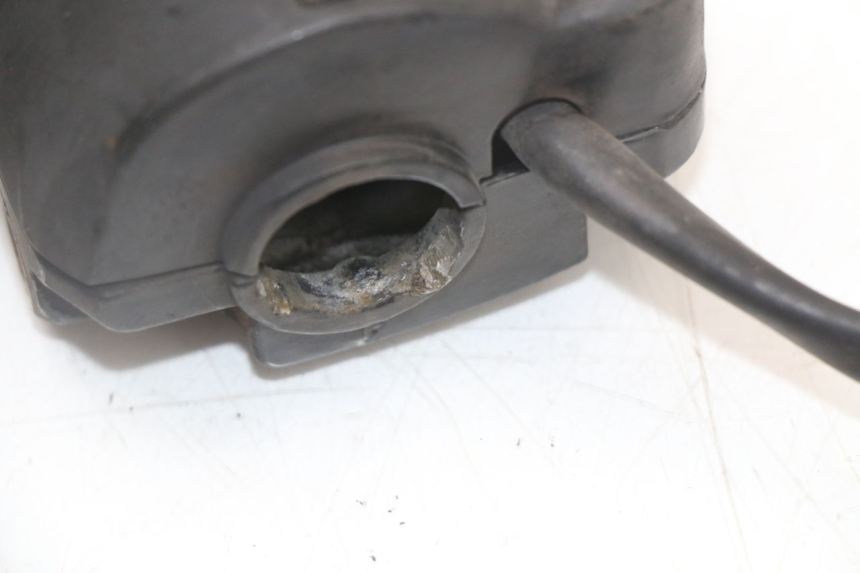 photo de COMMODO DROIT PEUGEOT STREETZONE 2T 50 (2014 - 2019) - État de surface