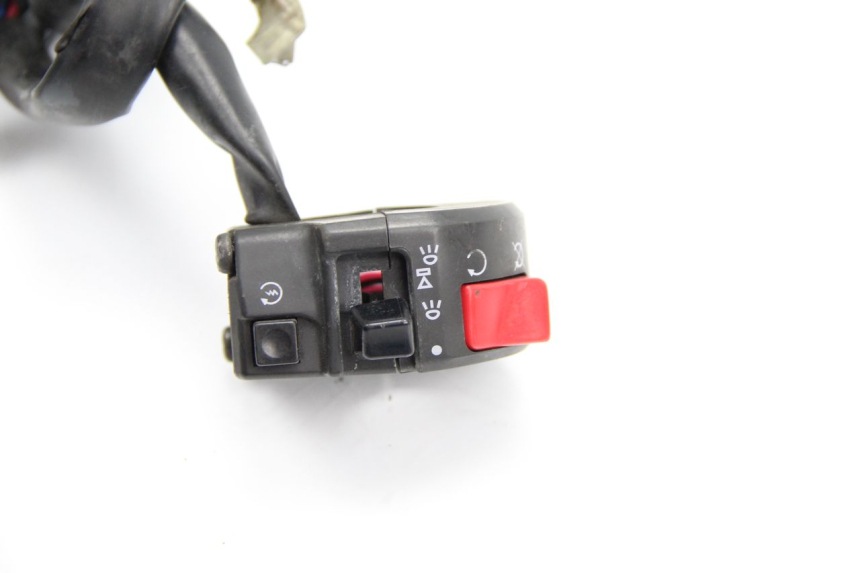 photo de COMMODO DROIT YAMAHA TDM ABS 900 (2002 - 2014) - Détail de la pièce