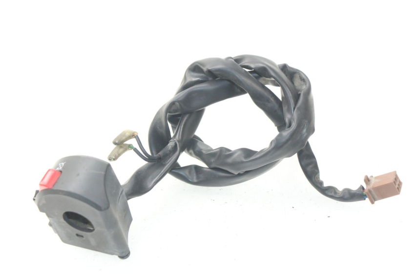 photo de COMMODO DROIT YAMAHA TDM ABS 900 (2002 - 2014) - Gros plan technique