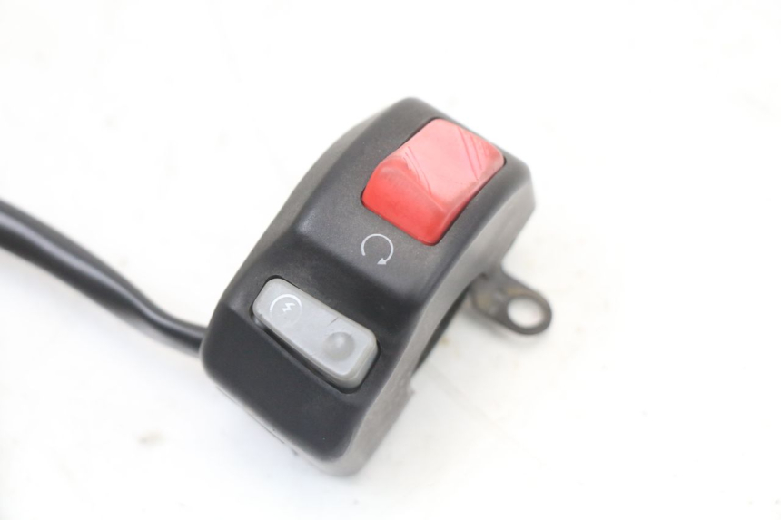 photo de COMMODO DROIT YAMAHA TDR DELTABOX 125 (1997 - 2003) - Détail de la pièce