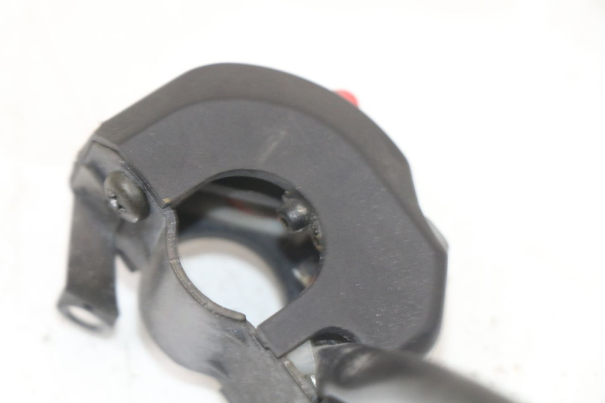 photo de COMMODO DROIT YAMAHA TDR DELTABOX 125 (1997 - 2003) - Vue d’ensemble