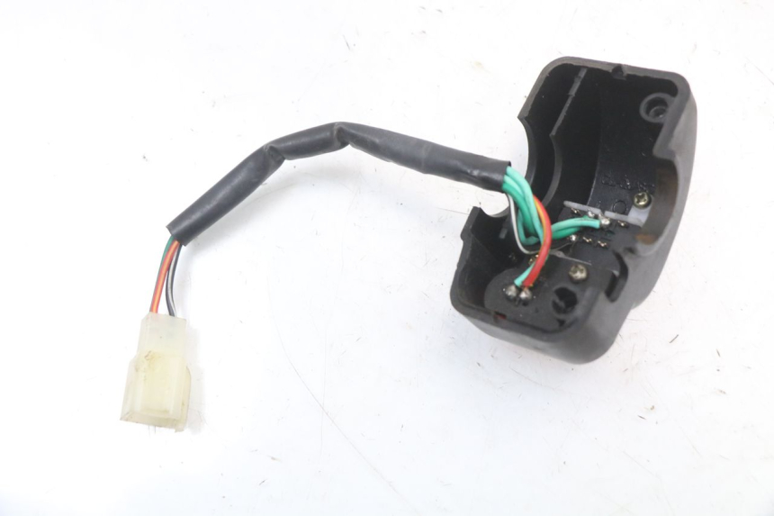 photo de COMMODO DROIT BAOTIAN TRAVEL SPIRIT 50 (2010 - 2012) - Autre angle de vue