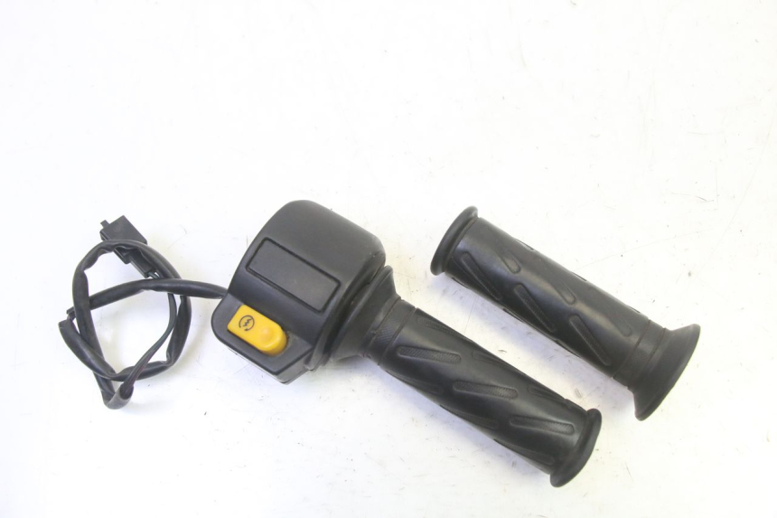 photo de COMMODO DROIT PEUGEOT VIVACITY NEW 2T 50 (2008 - 2017) - Vue principale