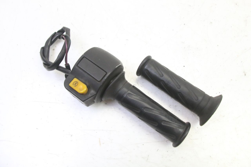 photo de COMMODO DROIT PEUGEOT VIVACITY NEW 4T 50 (2008 - 2017) - Vue principale