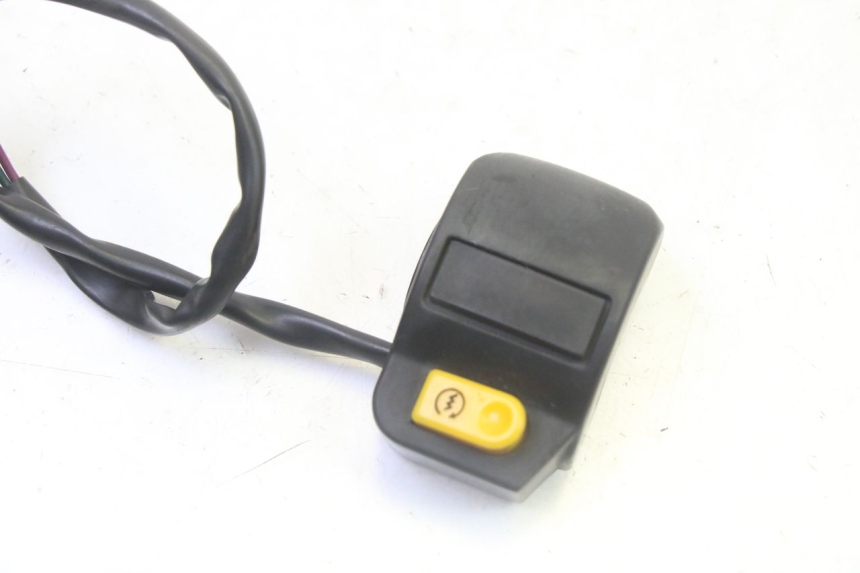 photo de COMMODO DROIT PEUGEOT VIVACITY NEW 4T 50 (2008 - 2017) - Détail de la pièce