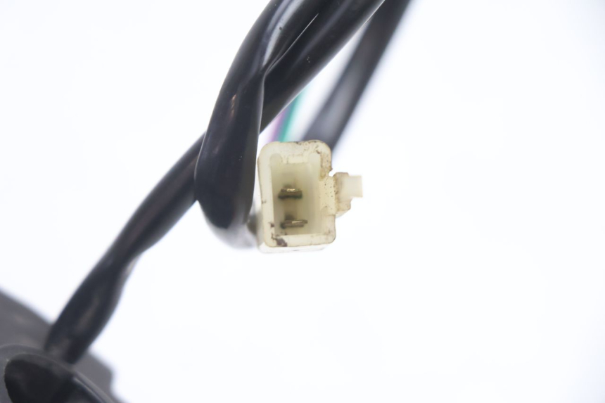photo de COMMODO DROIT PEUGEOT VIVACITY 50 (2004 - 2009) - Points de fixation