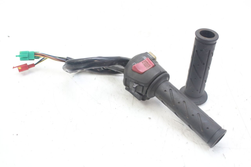 photo de COMMODO DROIT KYMCO X-CITING XCITING 400 (2014 - 2018) - Vue principale