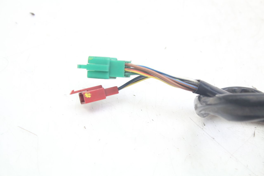 photo de COMMODO DROIT KYMCO X-CITING XCITING 400 (2014 - 2018) - Gros plan technique