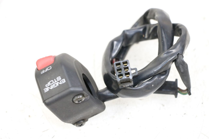 photo de COMMODO DROIT YAMAHA XJ600 XJ DIVERSION 600 (1992 - 1997) - Autre angle de vue