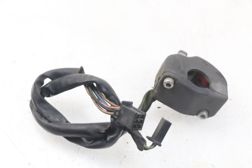 photo de COMMODO DROIT YAMAHA XJN XJ N DIVERSION 600 (1994 - 1997) - Zoom état d’usage